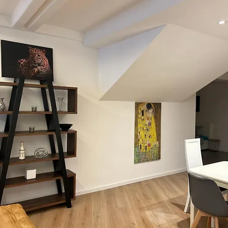 Palm Loft Apartment *